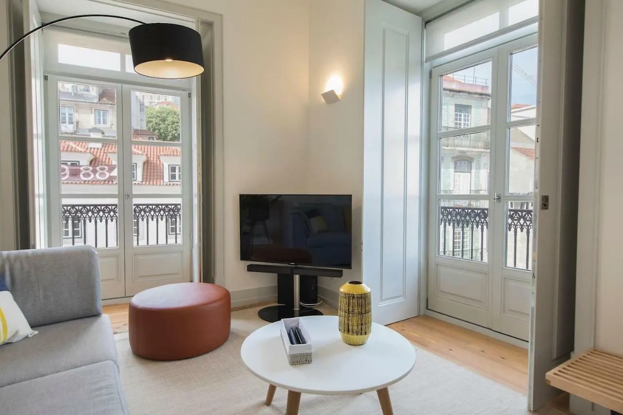 Unique 2 Bdr Apt River View Baixa Alfama C 리스본 0*,  포르투갈